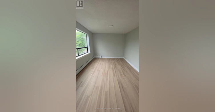 301-295 Melvin Avenue, Hamilton, ON, L8H 2K6 - 4
