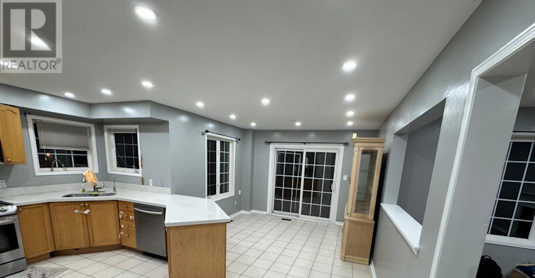 1100 Ashgrove Crescent, Oshawa, ON, L1K 2W4 - 50