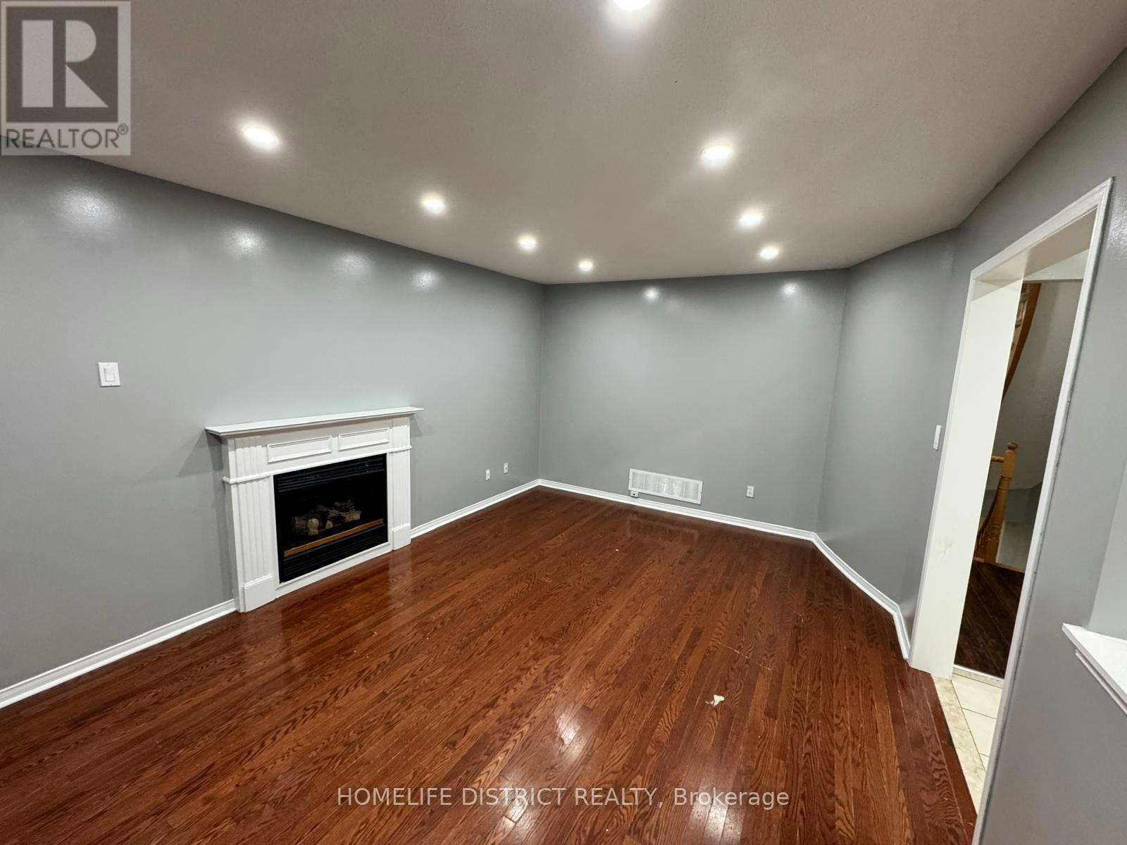 1100 Ashgrove Crescent, Oshawa, ON, L1K 2W4 - 30