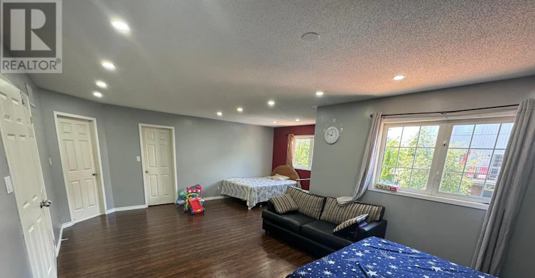 1100 Ashgrove Crescent, Oshawa, ON, L1K 2W4 - 2
