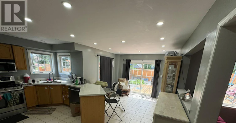 1100 Ashgrove Crescent, Oshawa, ON, L1K 2W4 - 20