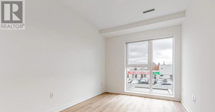 TH 101-5 York Garden Way, Toronto, ON, M6A 2V1 - 11