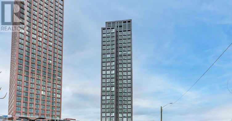 TH 101-5 York Garden Way, Toronto, ON, M6A 2V1 - 37