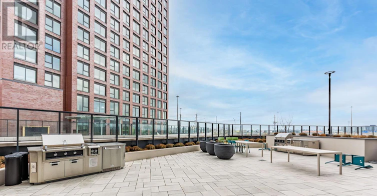 TH 101-5 York Garden Way, Toronto, ON, M6A 2V1 - 35