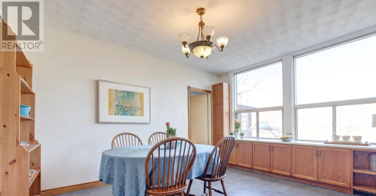 17 Foster Avenue, Hamilton, ON, L8N 1Z7 - 15