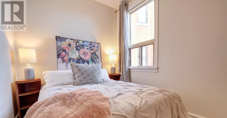 17 Foster Avenue, Hamilton, ON, L8N 1Z7 - 13