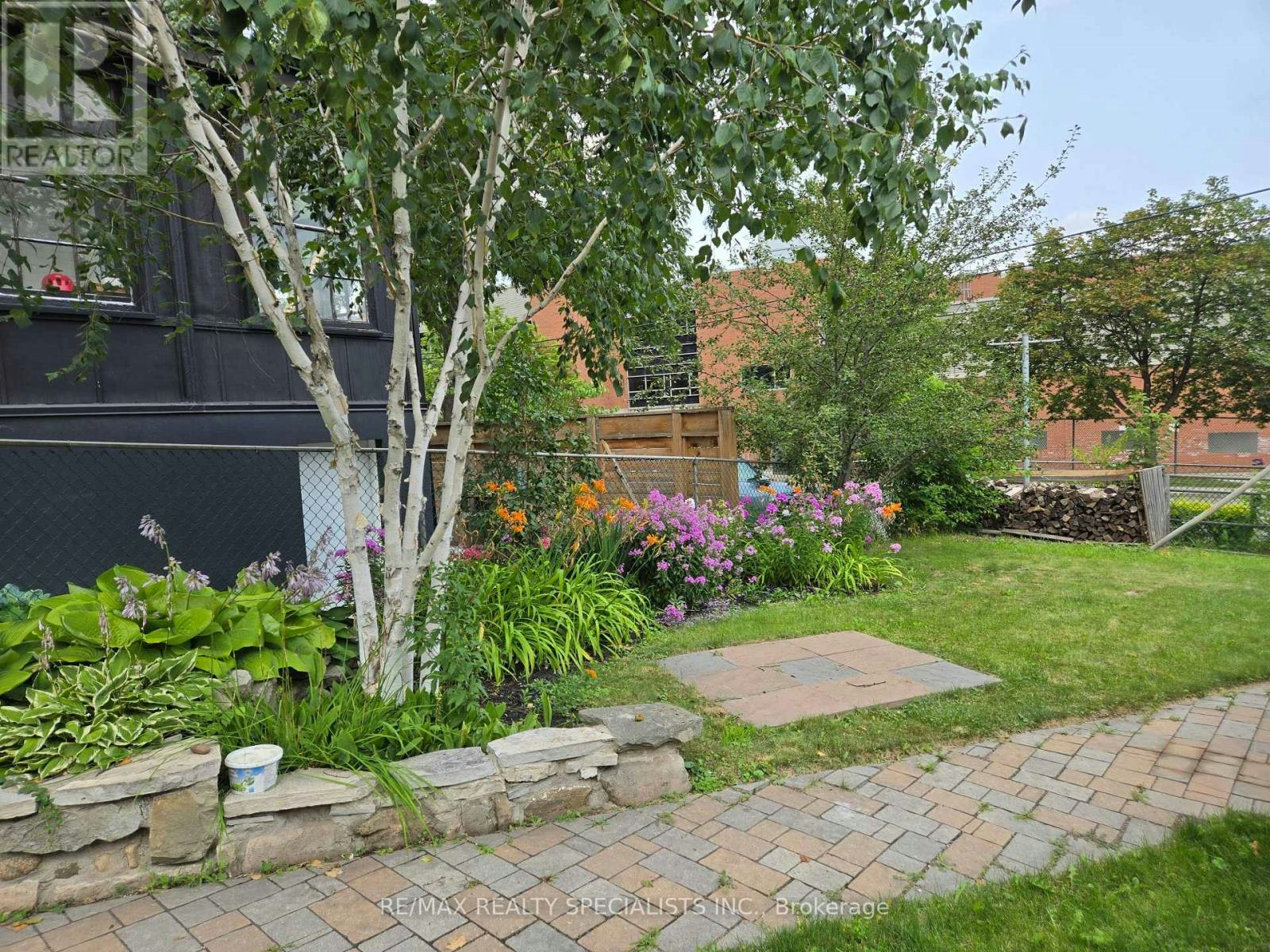 17 Foster Avenue, Hamilton, ON, L8N 1Z7 - 5