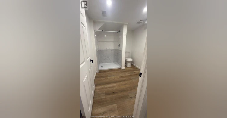 Lower-3295 Curry, Windsor, ON, N9E 2T4 - 7