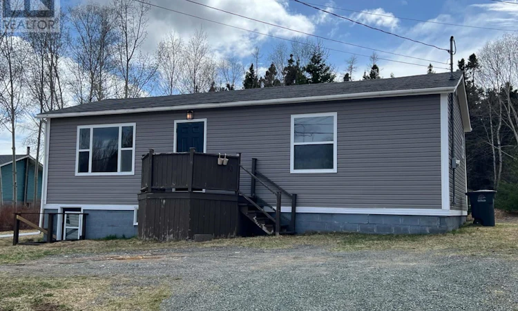 33 Forest Road