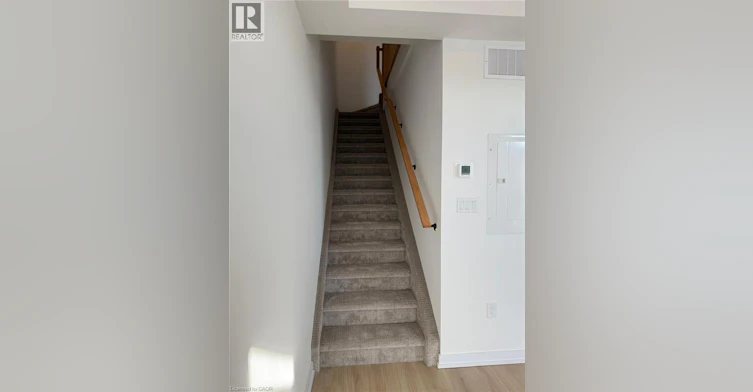 M24-40 Palace Street, Kitchener, ON, N2E 0L2 - 7