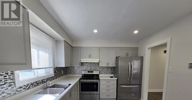 MAIN-3285 Lansdown Drive, Burlington, ON, L7M 1S4 - 7