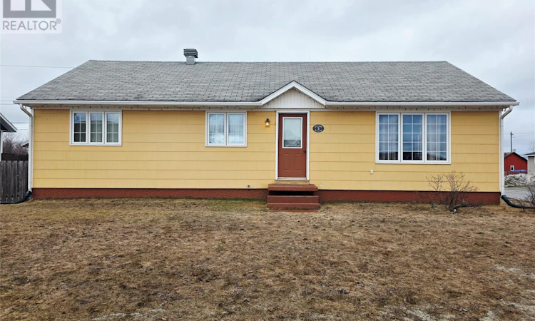 3 Cedar Avenue