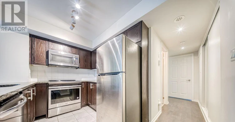 103-3 Applewood Lane W, Toronto, ON, M9C 0C1 - 13
