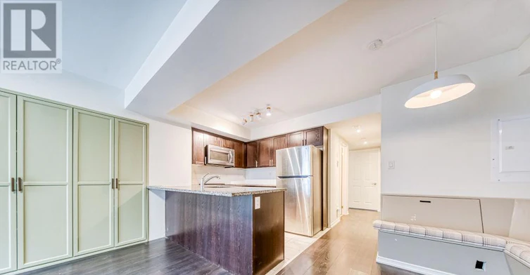 103-3 Applewood Lane W, Toronto, ON, M9C 0C1 - 7