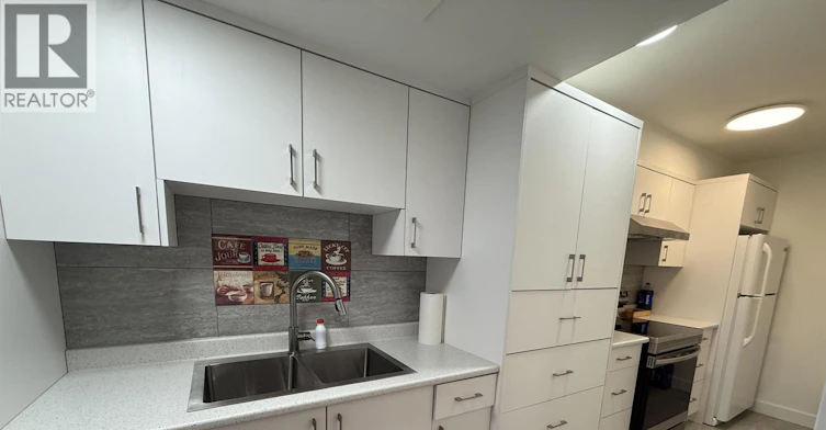 Garden level-285 Rabbit Lane, West Vancouver, BC, V7S 1J1 - 4