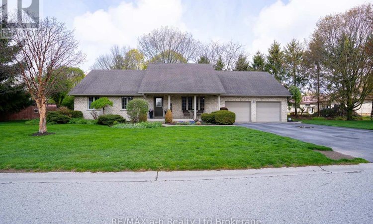 4 Otterview Drive