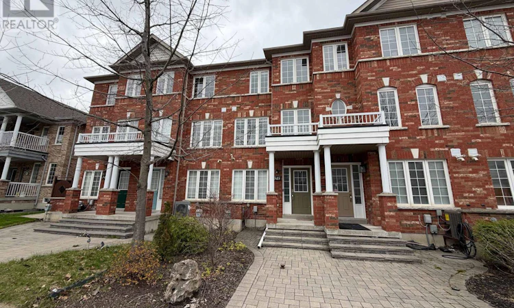 345 Caboto Trail