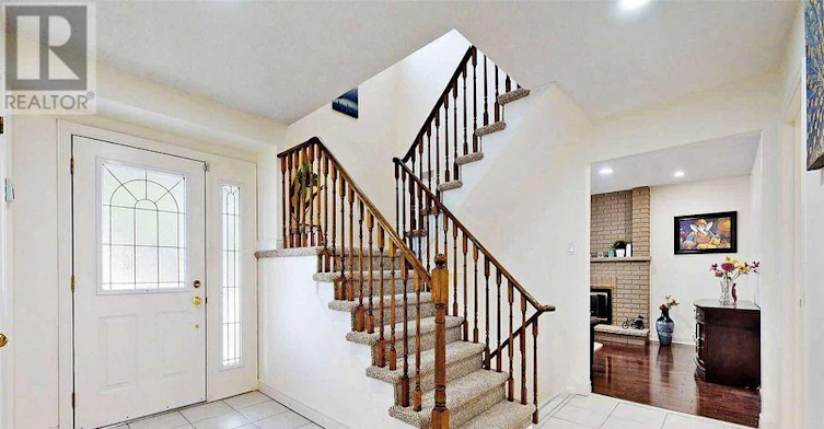 68 Gretman Crescent, Markham, ON, L3T 5M2 - 3