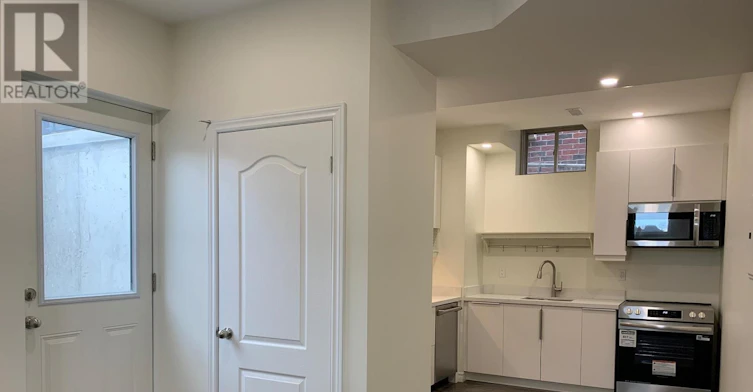 LOWER-1224 Wickham Road, Innisfil, ON, L9S 0P9