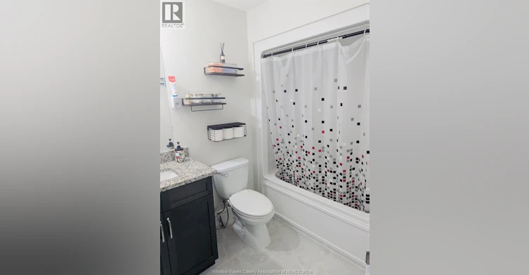 UPPER-1584 Bowler Drive, Windsor, ON, N8S 0A9 - 8