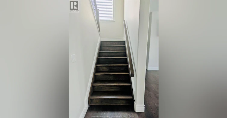 UPPER-1584 Bowler Drive, Windsor, ON, N8S 0A9 - 10