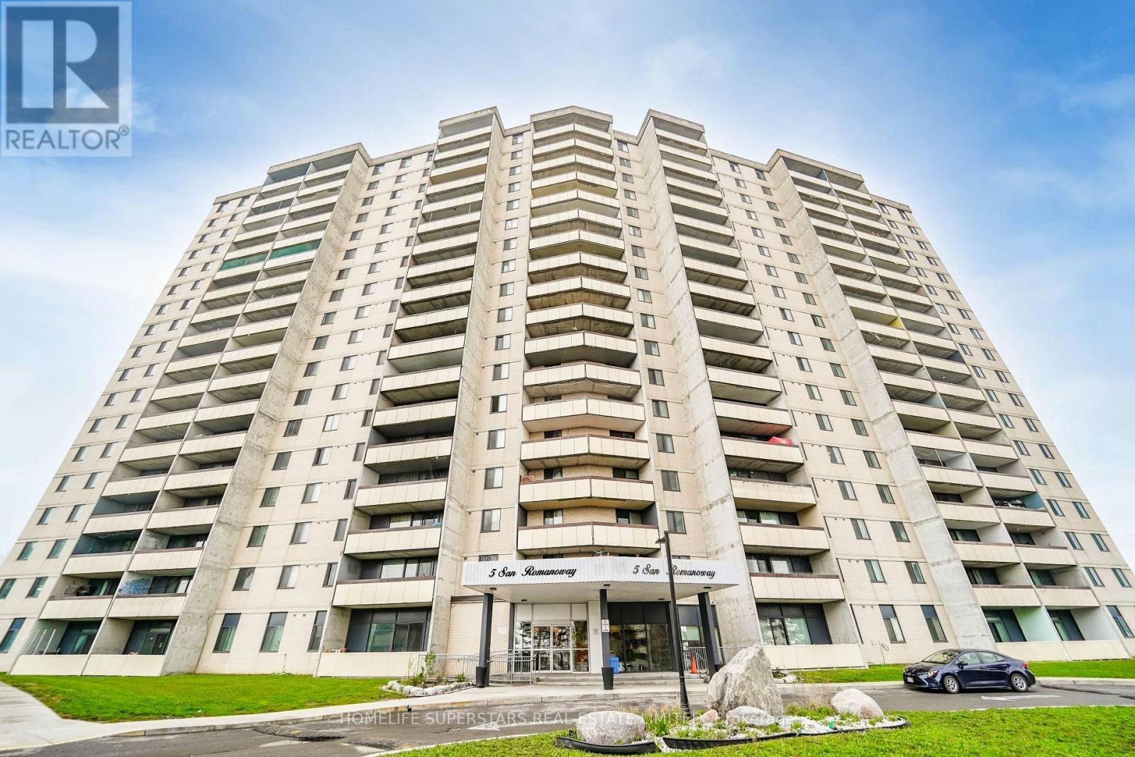 110-5 San Romano Way, Toronto, ON, M3N 2Y4