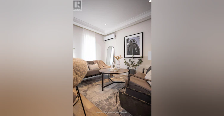 3-12 Batavia Avenue, Toronto, ON, M6N 4A2 - 4