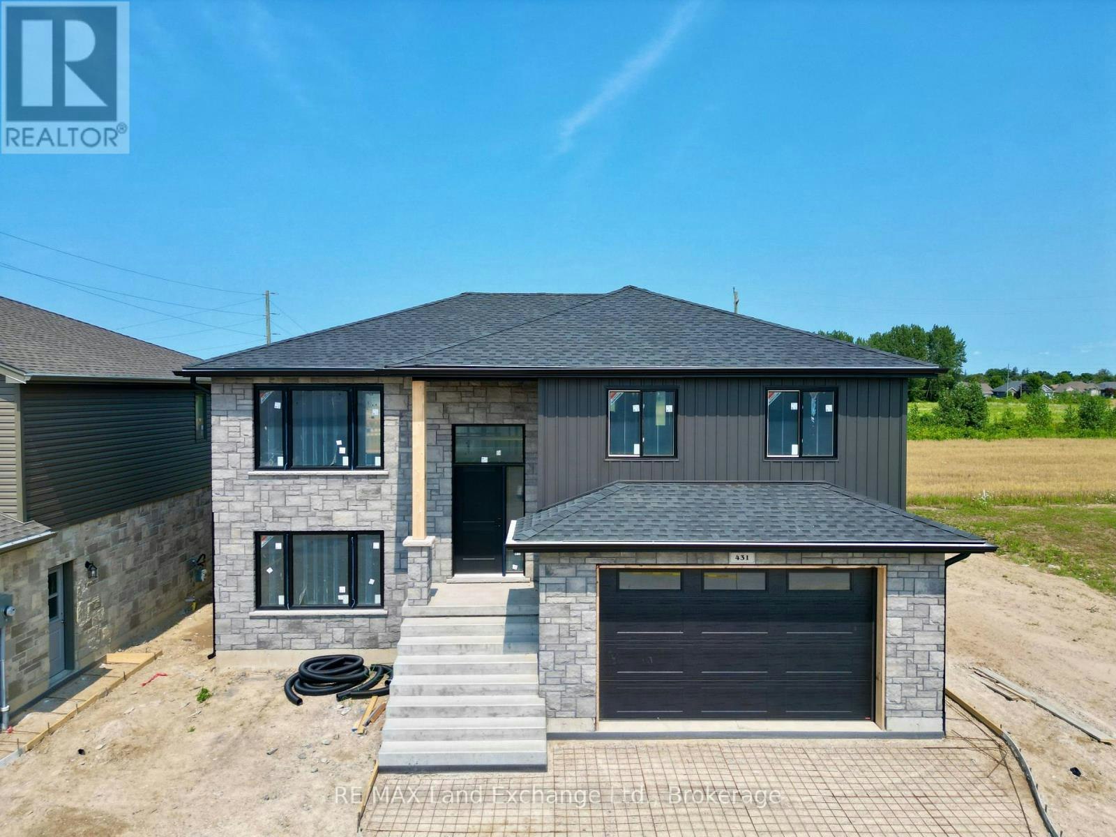 431 Burnside Street, Saugeen Shores, ON, N0H 2C3