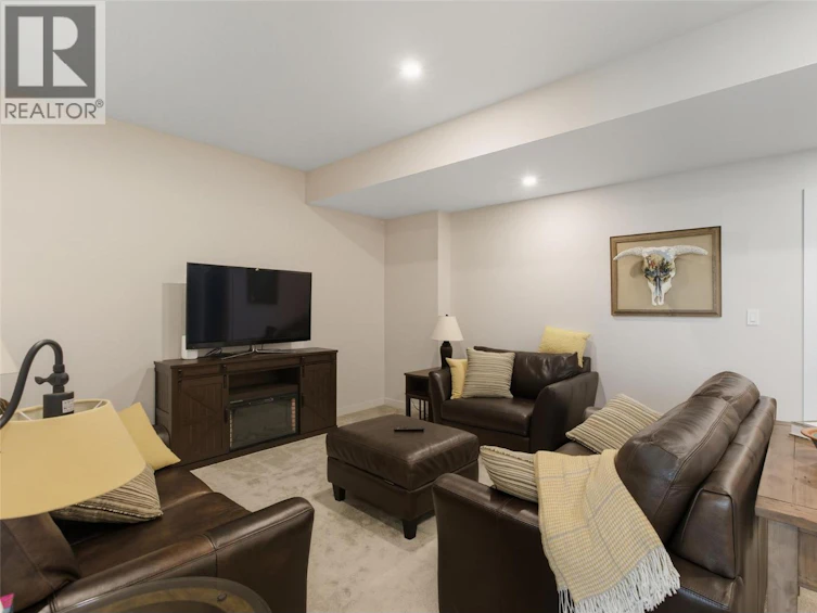 17-260 Cheval Noir Rue, Tobiano, BC, V1S 0G1 - 33