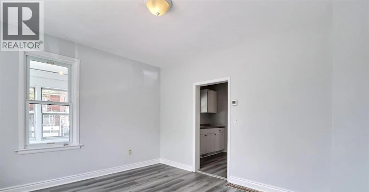 996 Albert, Windsor, ON, N8Y 1V6 - 14
