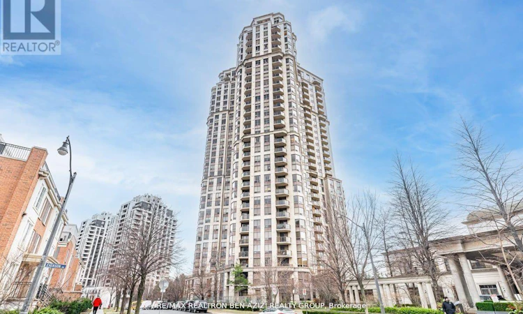 2324-80 Harrison Garden Boulevard