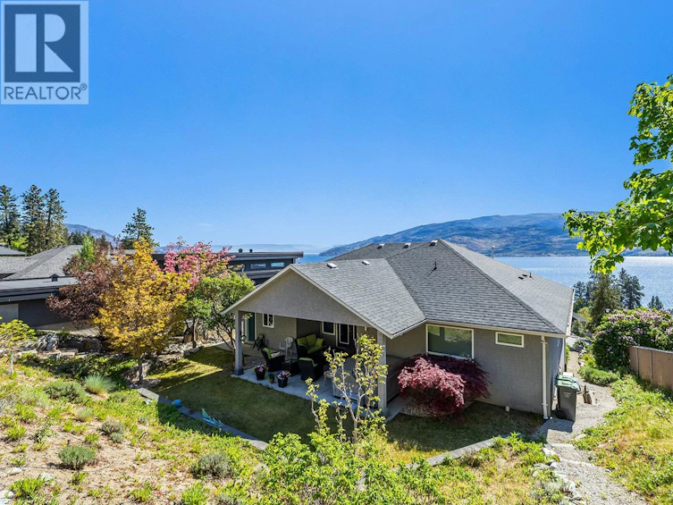 6498 Sherburn Road, Peachland, BC, V0H 1X7 - 41