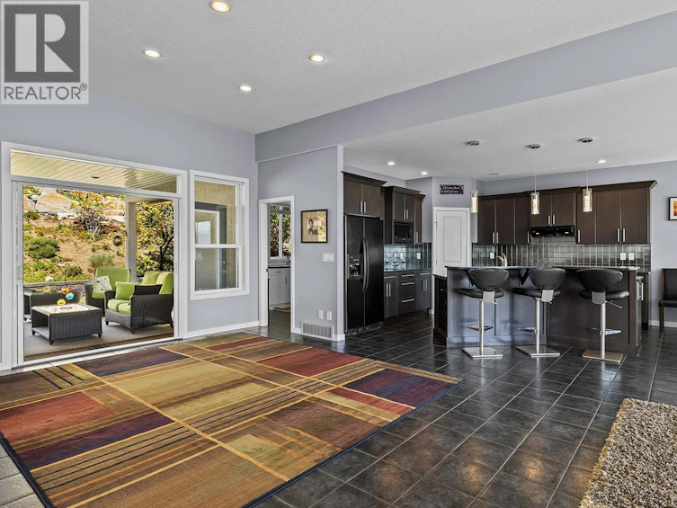 6498 Sherburn Road, Peachland, BC, V0H 1X7 - 33