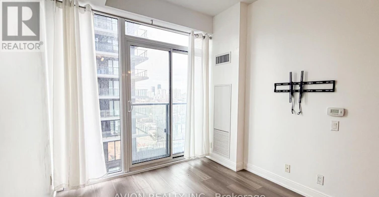 2501-181 Dundas Street E, Toronto, ON, M5A 0N5 - 5