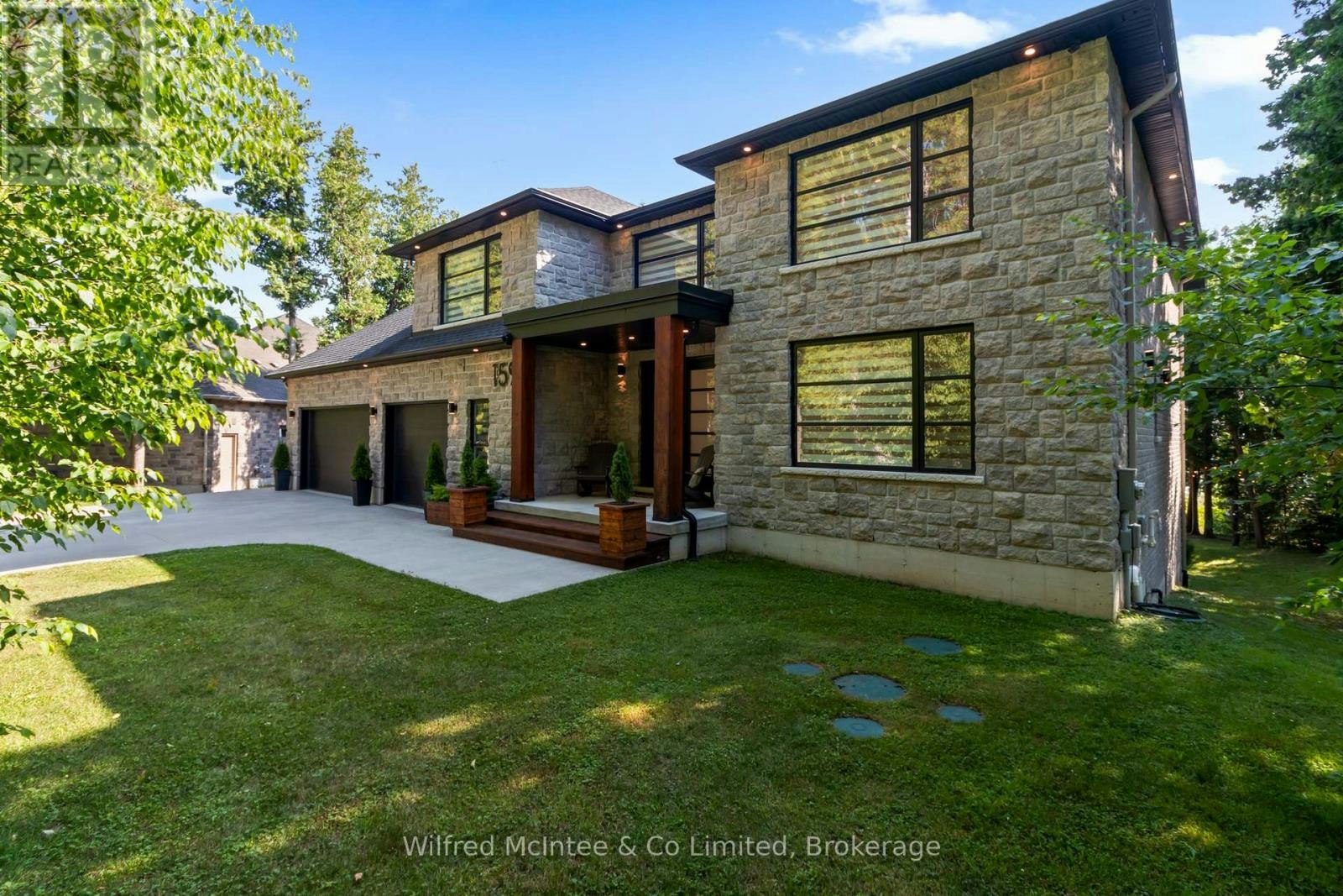 159 Upper Lorne Beach Road, Kincardine, ON, N0G 2T0