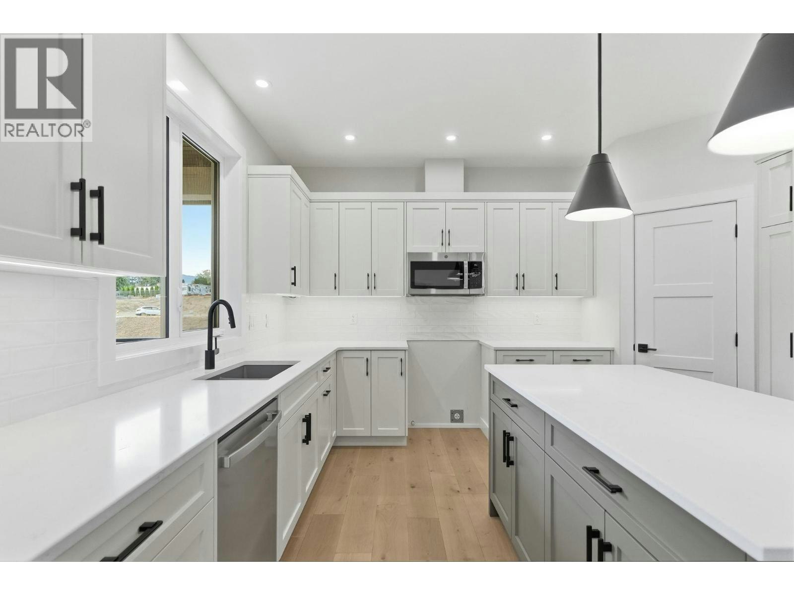 3620 Lobelia Drive, Osoyoos, BC, V0H 1V1 - 9