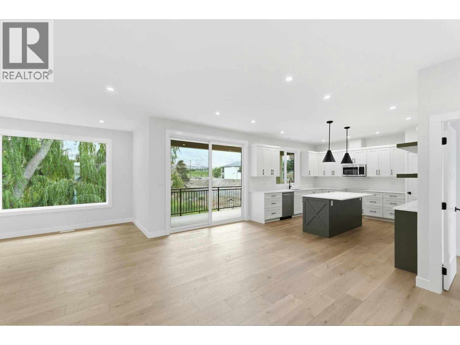 3620 Lobelia Drive, Osoyoos, BC, V0H 1V1 - 6