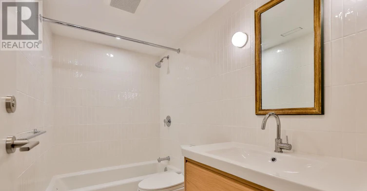 21 Douglas Crescent, Toronto, ON, M4W 2E6 - 37