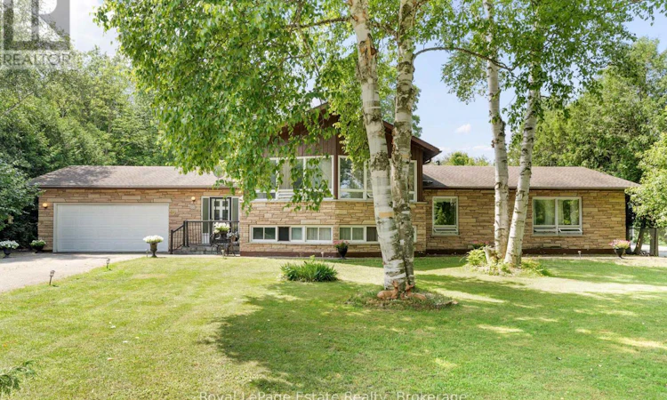97 Dorena Crescent