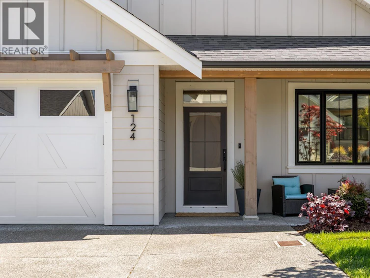 124-4098 Buckstone Road, Courtenay, BC, V9N 0H2 - 5