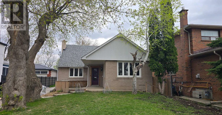 UPPER-279 Cornelius Parkway, Toronto, ON, M3K 1T6 - 2