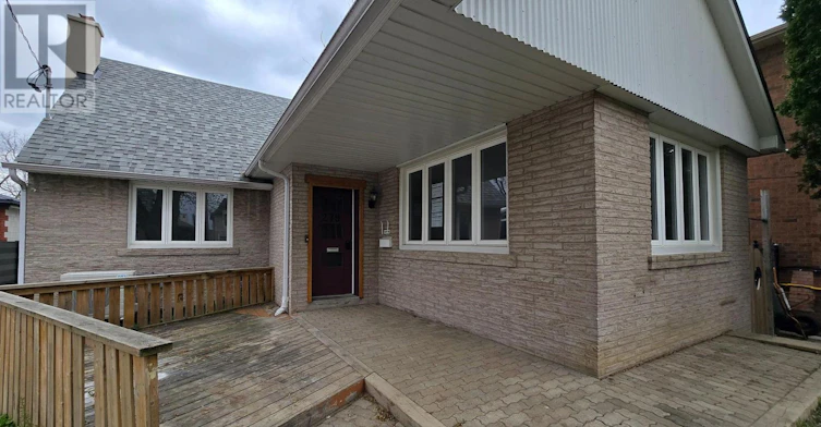 UPPER-279 Cornelius Parkway, Toronto, ON, M3K 1T6 - 3