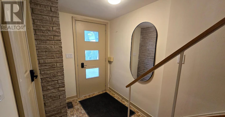 MAIN-279 Cornelius Parkway, Toronto, ON, M3K 1T6 - 7