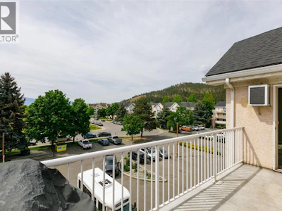 313-400 Sutton Crescent - 4