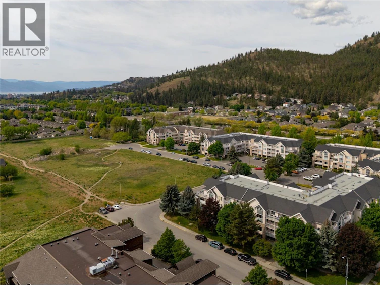 313-400 Sutton Crescent, Kelowna, BC, V1V 1Y3 - 33