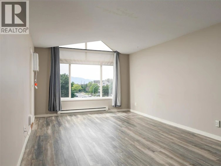 313-400 Sutton Crescent, Kelowna, BC, V1V 1Y3 - 13