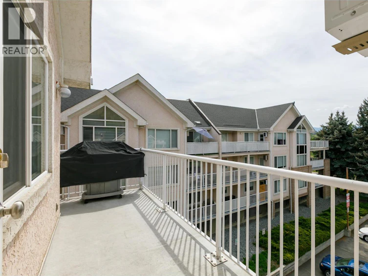 313-400 Sutton Crescent, Kelowna, BC, V1V 1Y3 - 2