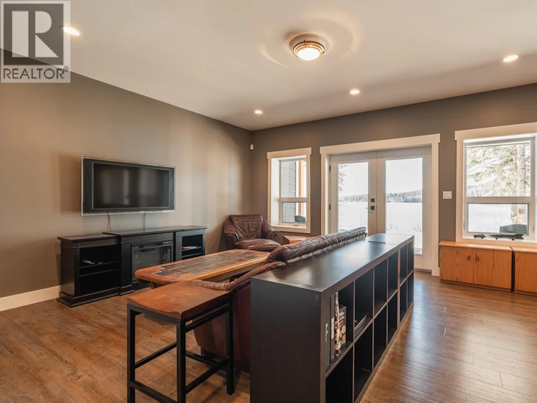 7922 Dean Road, Bridge Lake, BC, V0K 1X2 - 25