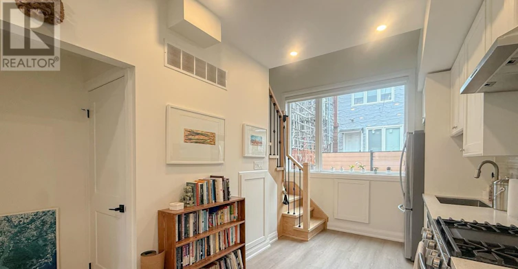 LANEWAY-598 Crawford Street, Toronto, ON, M6G 3K2 - 6