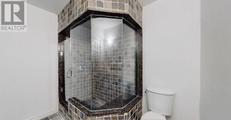 BSMT-75 Silver Rose Crescent, Markham, ON, L6C 1W6 - 5